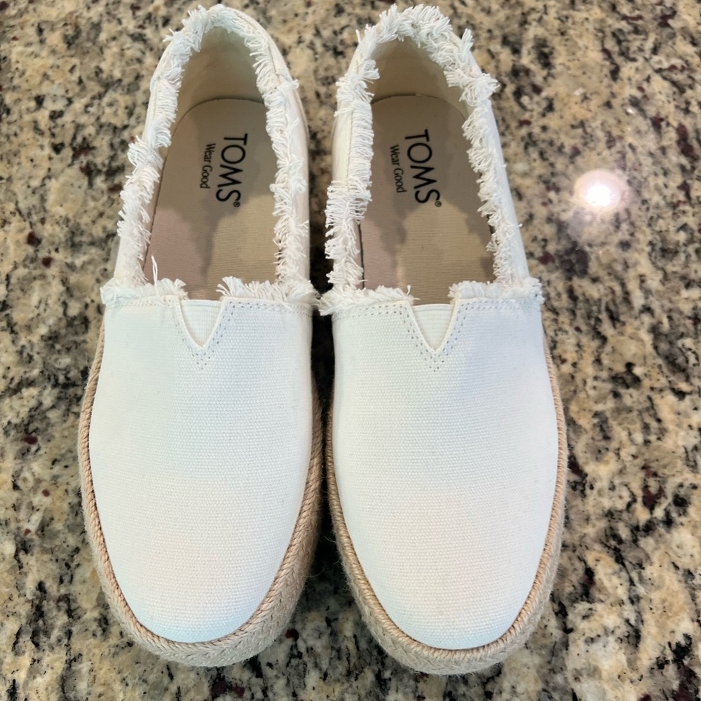 TOMS Women's White Canvas Espadrilles
